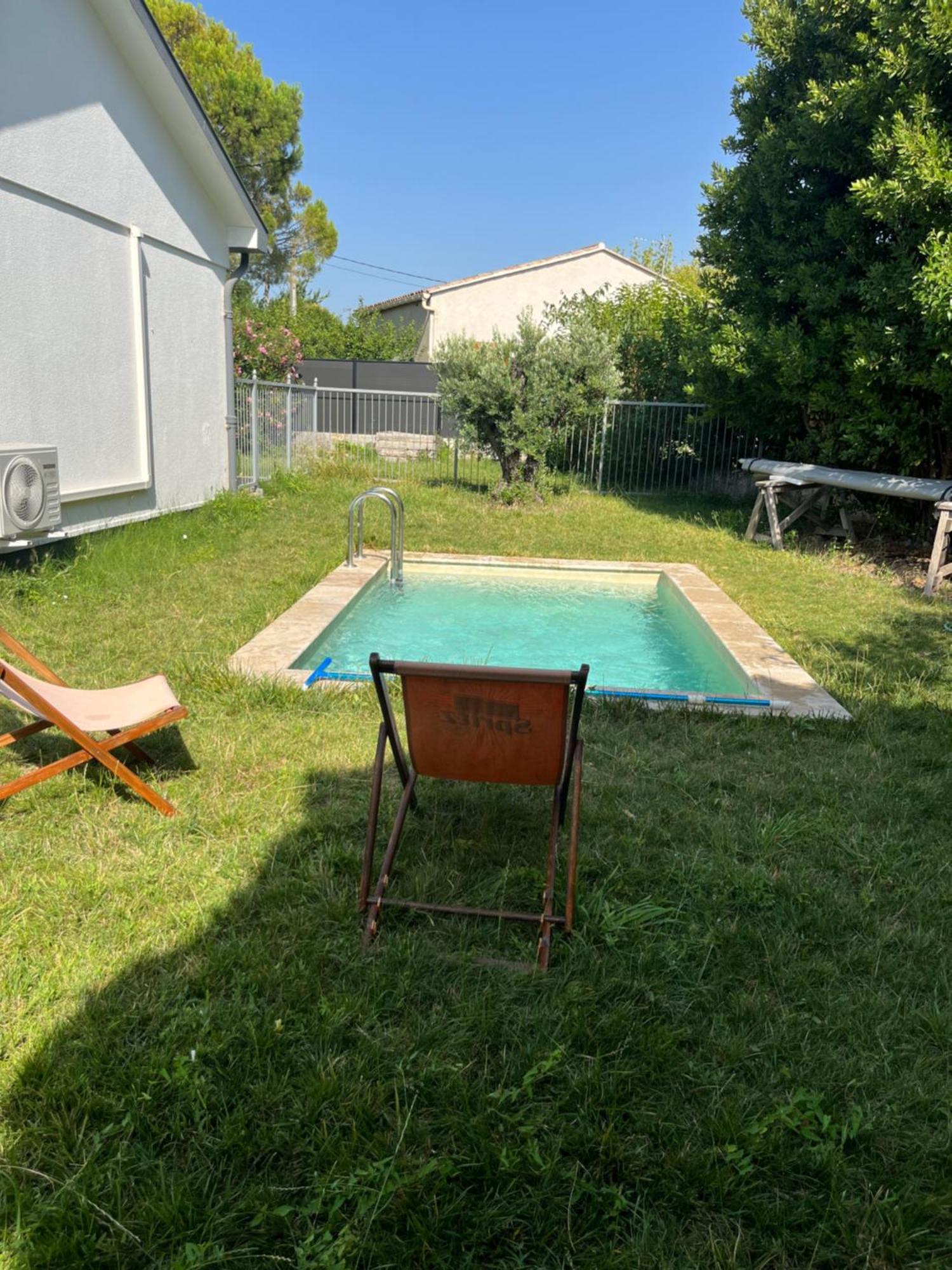 Villa Chaton LʼIsle-sur-la-Sorgue Eksteriør billede